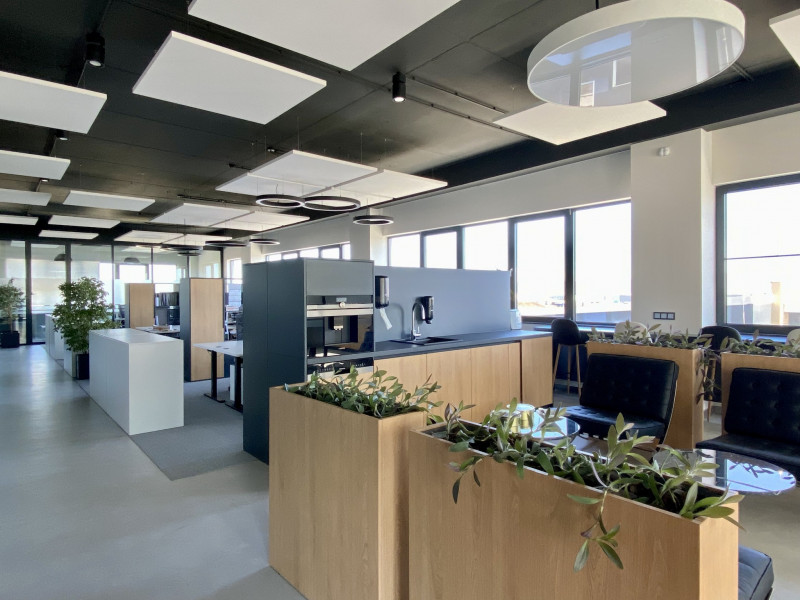 Довършителен ремонт офис сграда